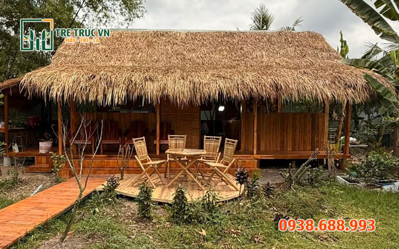 Lá Cỏ Tranh Lợp Nhà Giá Rẻ Tại TPHCM — Tre Trúc VN Nhà ở dân dụng lợp mái cỏ tranh mát mẻ — Tre Trúc VN