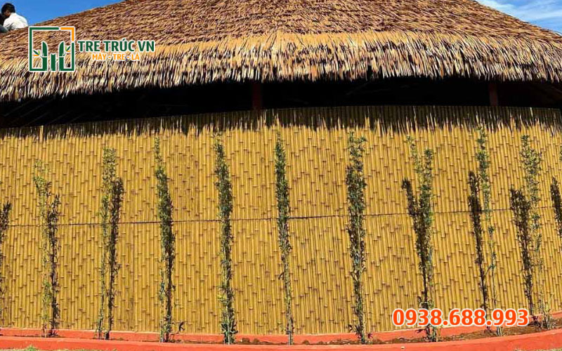Tre nhân tạo làm nhà